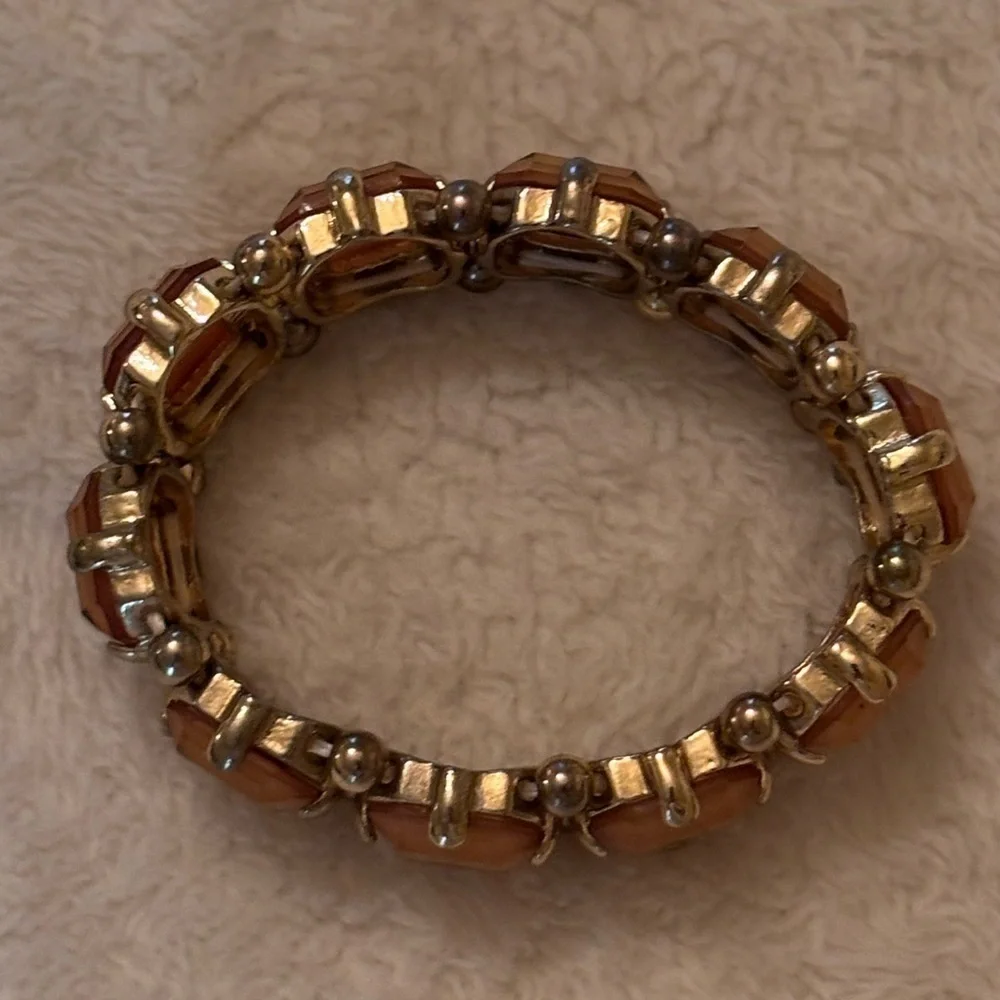 Elegant Antiqued Gold and Brown Bracelet